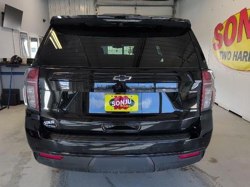 2023 Chevrolet Suburban Z71