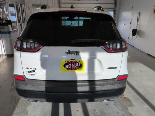 2022 Jeep Cherokee X