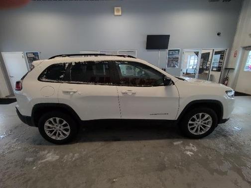 2022 Jeep Cherokee X