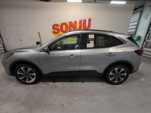 2024 Ford Escape Platinum