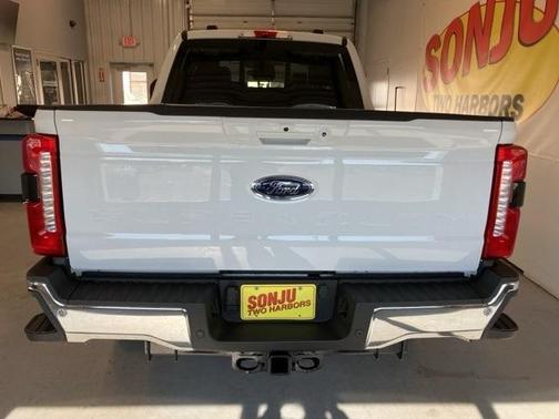 2026 Ford F-350 Lariat Super Duty