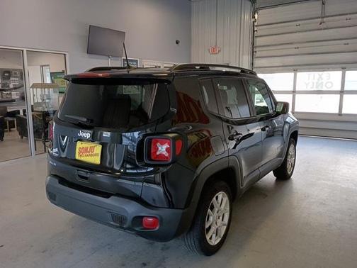 2023 Jeep Renegade Latitude