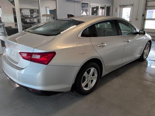 2022 Chevrolet Malibu 1LS