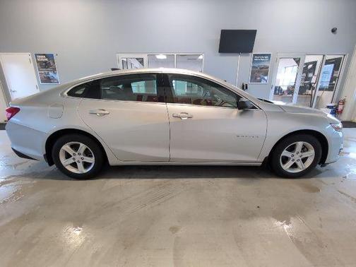 2022 Chevrolet Malibu 1LS