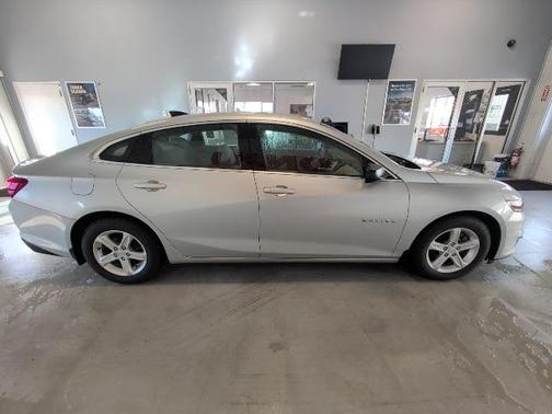 2022 Chevrolet Malibu 1LS