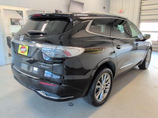 Ebony Twilight Metallic 2022 Buick Enclave Avenir