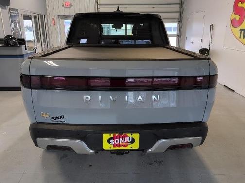 2023 Rivian R1T Adventure Quad Motor Large Pack
