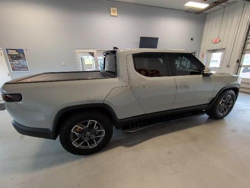 2023 Rivian R1T Adventure Quad Motor Large Pack