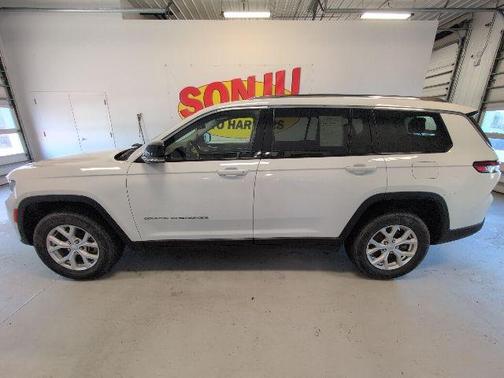 Bright White Clearcoat 2023 Jeep Grand Cherokee L Limited