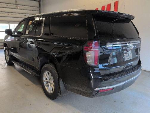 Black 2022 Chevrolet Suburban LS