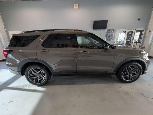 Gray 2026 Ford Explorer ST