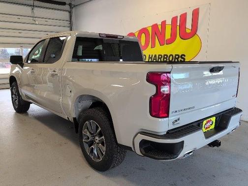 White Sand 2026 Chevrolet Silverado 1500 RST