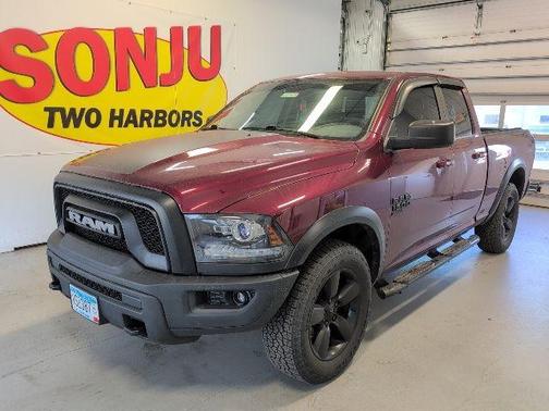 Delmonico Red Pearlcoat 2019 RAM 1500 Classic Warlock