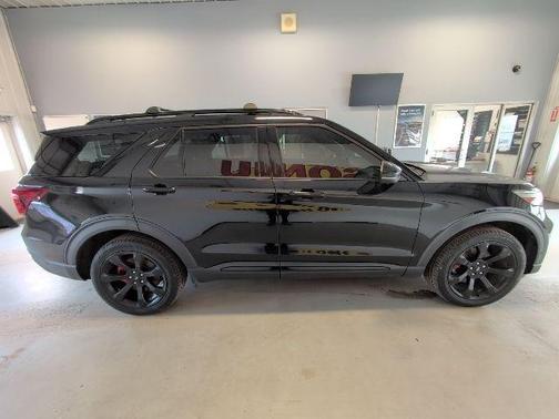 Agate Black Metallic 2020 Ford Explorer ST