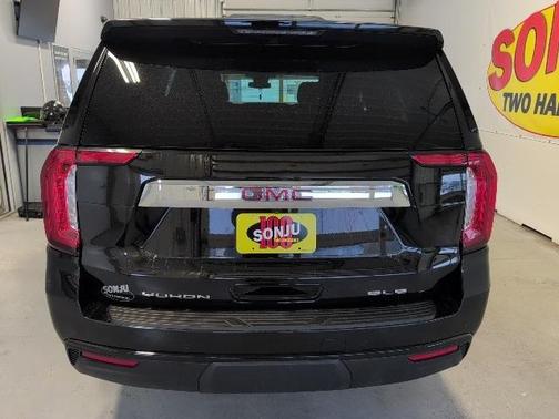 2024 GMC Yukon XL SLE