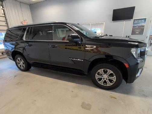 2024 GMC Yukon XL SLE