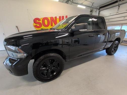 2022 RAM 1500 Classic SLT