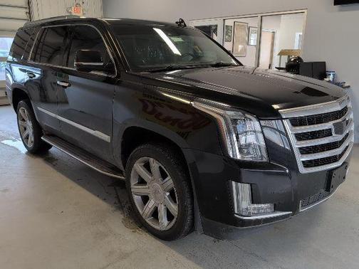 2018 Cadillac Escalade Luxury