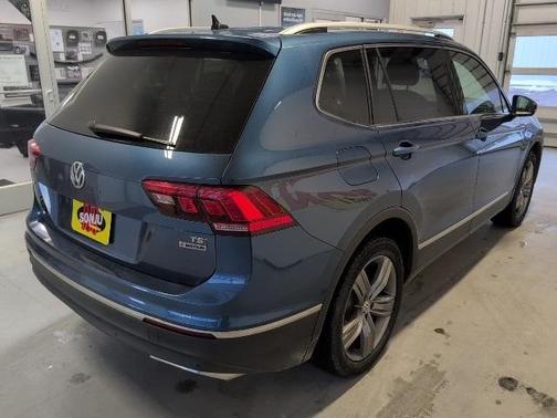 2018 Volkswagen Tiguan 2.0T SEL Premium