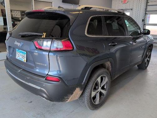 Slate Blue Pearlcoat 2020 Jeep Cherokee Limited