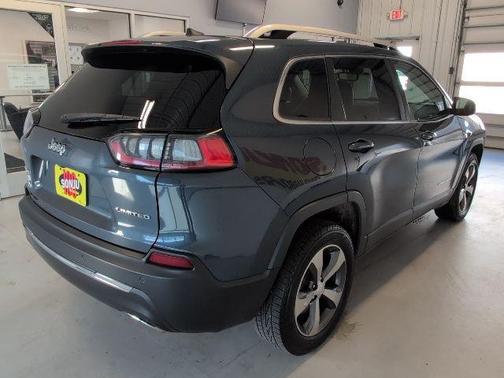 Slate Blue Pearlcoat 2020 Jeep Cherokee Limited