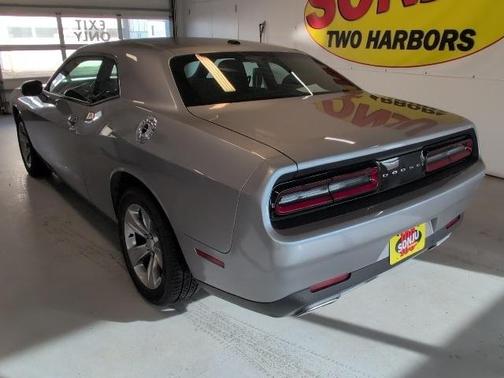 2015 Dodge Challenger SXT