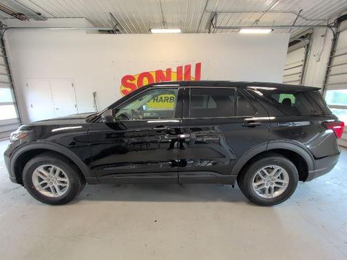 Agate Black Metallic 2026 Ford Explorer Active