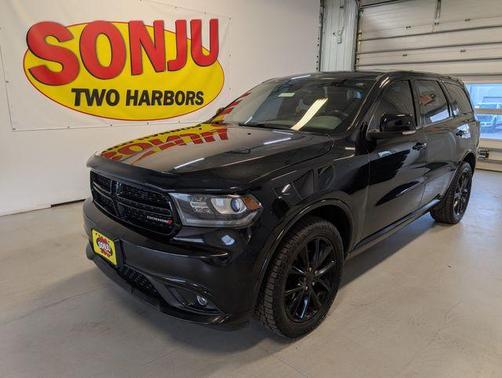 DB Black Crystal Clearcoat 2017 Dodge Durango GT