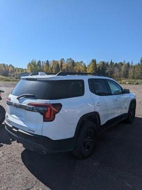 2020 GMC Acadia AT4
