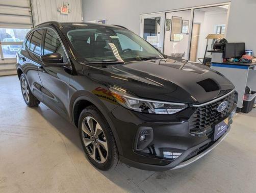 Agate Black 2024 Ford Escape Platinum