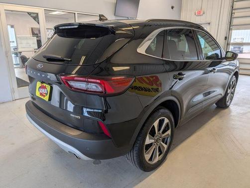 Agate Black Metallic 2024 Ford Escape Platinum
