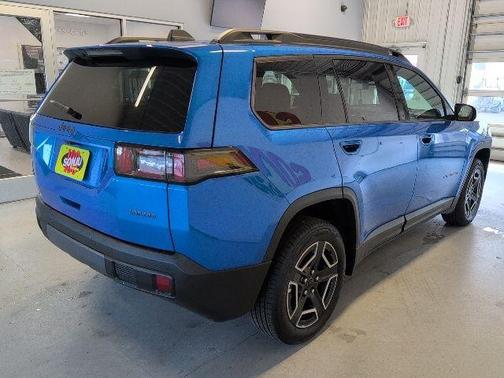 Hydro Blue Pearlcoat 2026 Jeep Cherokee LAREDO/LIMITED