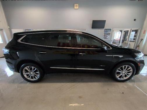 2022 Buick Enclave Avenir