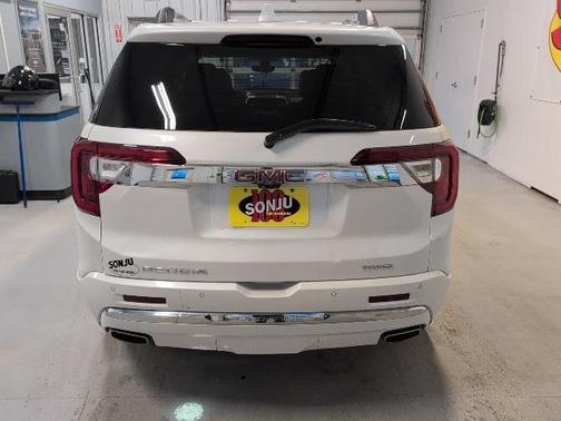 2021 GMC Acadia Denali