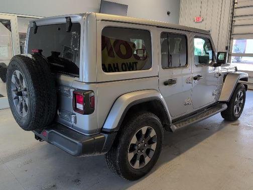 2020 Jeep Wrangler Unlimited Sahara