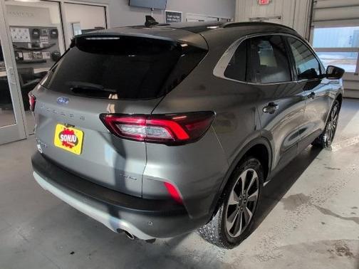 2024 Ford Escape Platinum