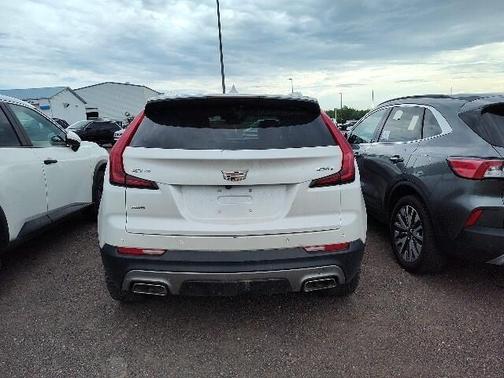 2021 Cadillac XT4 Premium Luxury