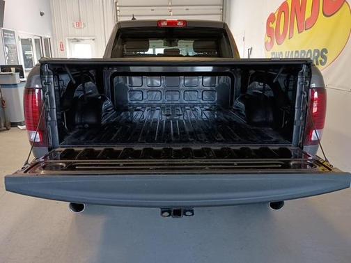 2021 RAM 1500 Classic SLT