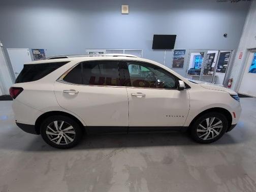 2022 Chevrolet Equinox Premier