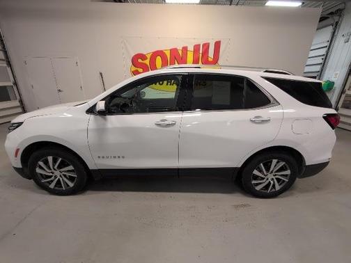 2022 Chevrolet Equinox Premier