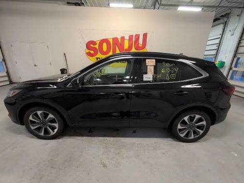 2024 Ford Escape Platinum