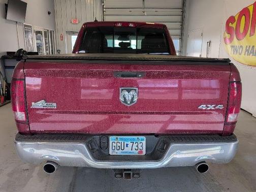 Deep Cherry Red Crystal Pearlcoat 2014 RAM 1500 SLT