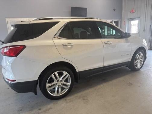 2020 Chevrolet Equinox Premier w/2LZ