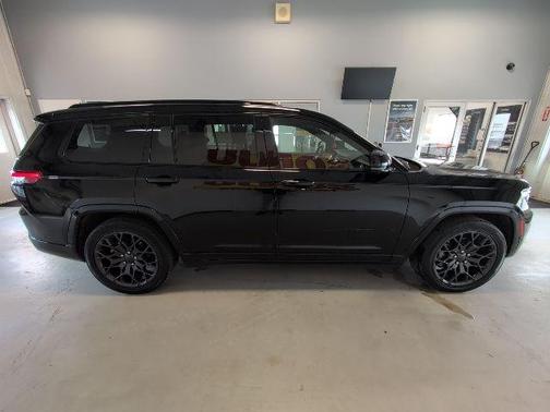 2024 Jeep Grand Cherokee L Summit