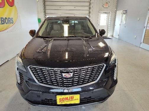 2021 Cadillac XT4 Luxury