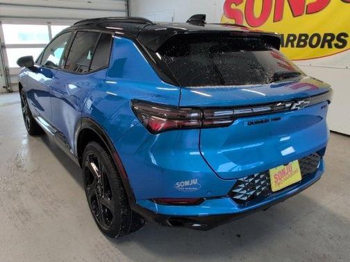 2026 Chevrolet Equinox EV RS