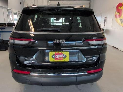 Diamond Black 2023 Jeep Grand Cherokee L Limited
