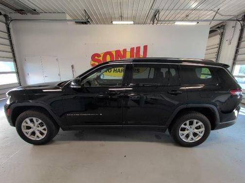 Diamond Black 2023 Jeep Grand Cherokee L Limited