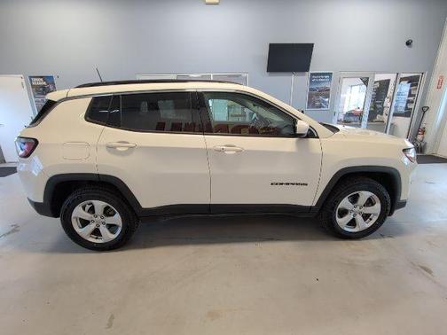 White Clearcoat 2020 Jeep Compass Latitude