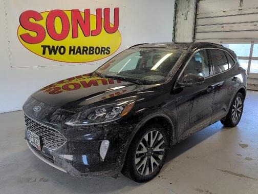 2020 Ford Escape Titanium Hybrid